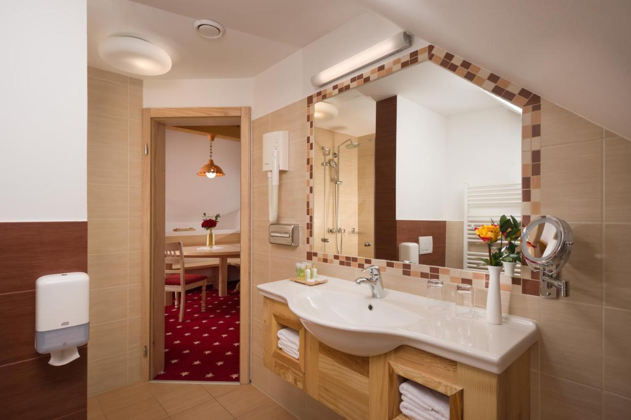Hotel Planinka Ljubno Zewnętrze zdjęcie